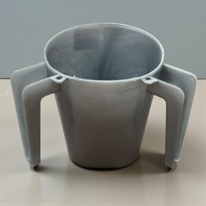Natla Color Gris De Plastico: Natla